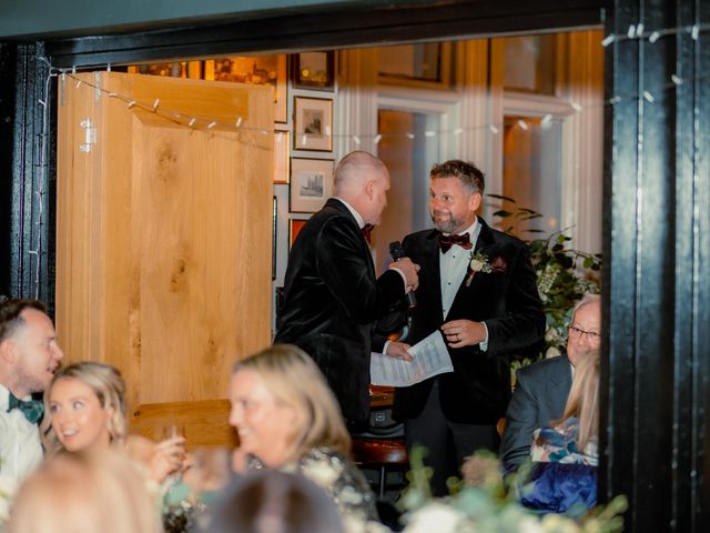 Elizabeth and Dan's Wedding in Putney, South West London 122
