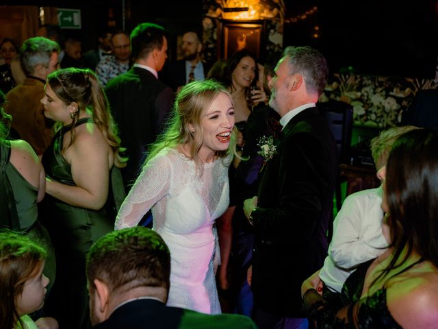 Elizabeth and Dan's Wedding in Putney, South West London 186