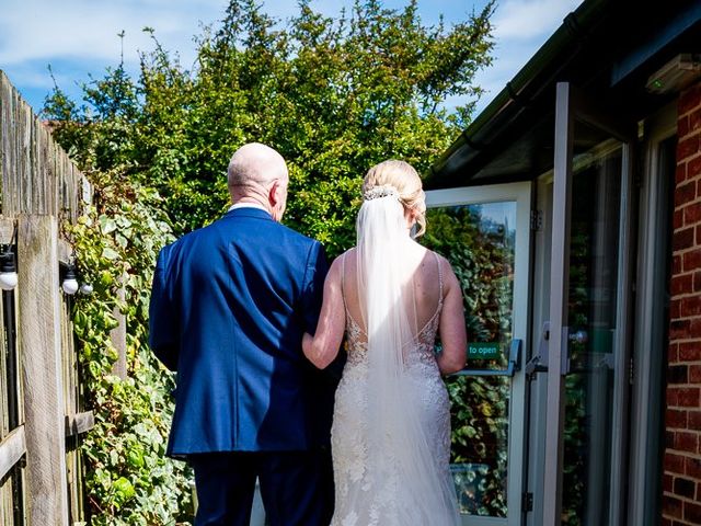 Paul and Emma's Wedding in King's Lynn, Norfolk 14
