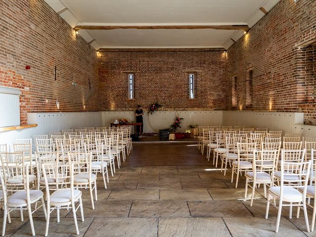 Paul and Emma's Wedding in King's Lynn, Norfolk 27
