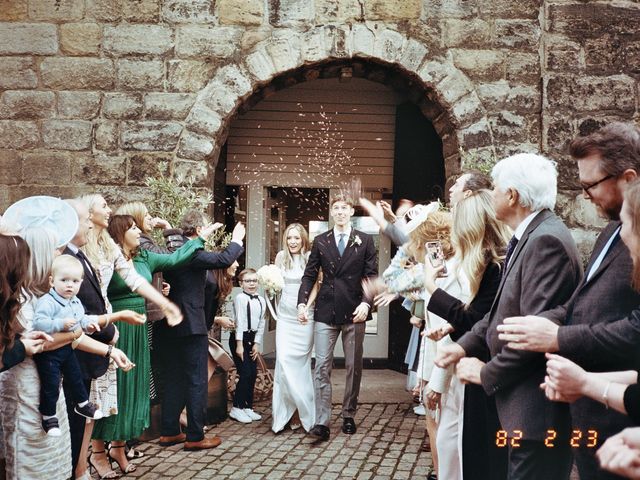 Emma and Tom's Wedding in Newcastle Upon Tyne, Tyne &amp; Wear 7