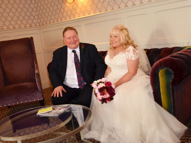 David and Dawn&apos;s Wedding in Nr Kidderminster, Worcestershire 54