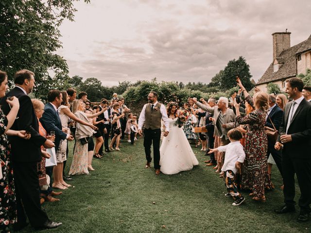 James and Ella&apos;s Wedding in Witney, Oxfordshire 109