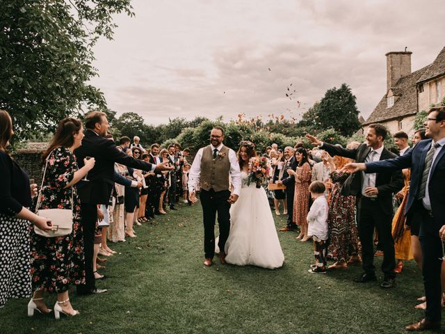 James and Ella&apos;s Wedding in Witney, Oxfordshire 111