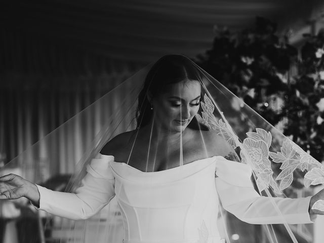 Harry  and Catherine 's Wedding in Bridgewater, Somerset 4
