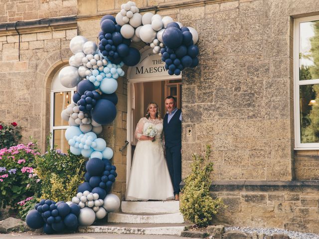 Paul and Julie&apos;s Wedding in Wrexham, Cheshire 7