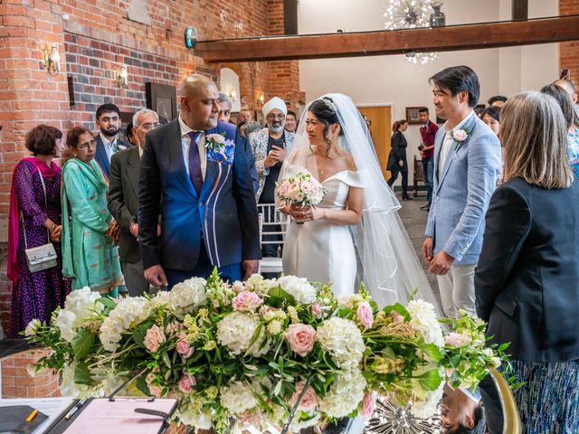 Mei and Adesh&apos;s Wedding in Nottingham, Nottinghamshire 18