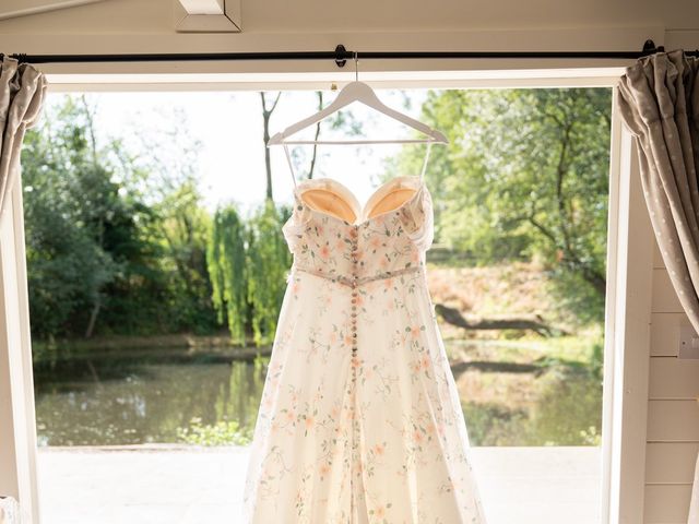 Kevin and Raslyn's Wedding in Leamington Spa, Warwickshire 3
