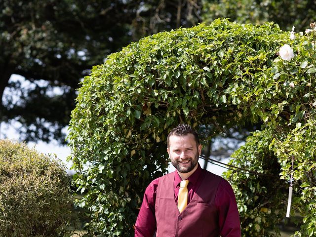 Kevin and Raslyn's Wedding in Leamington Spa, Warwickshire 14