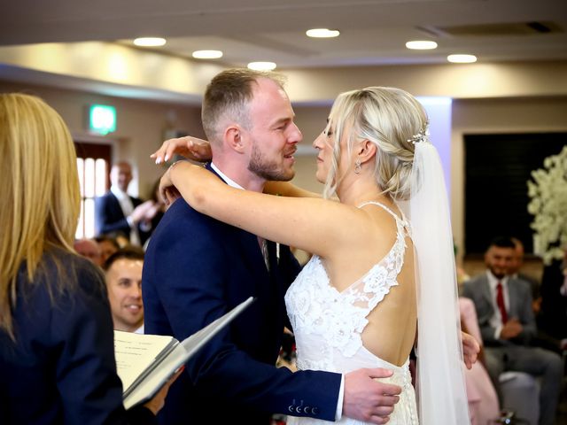 Sarah and Richard&apos;s Wedding in Gomersal, West Yorkshire 11