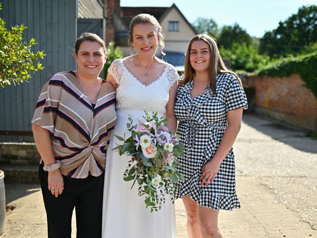 Steve and Karen&apos;s Wedding in Boxford, Suffolk 3