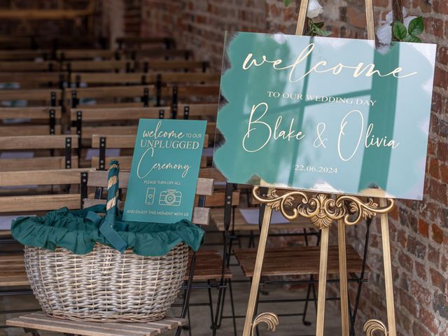 Blake and Livvy's Wedding in York, North Yorkshire 11