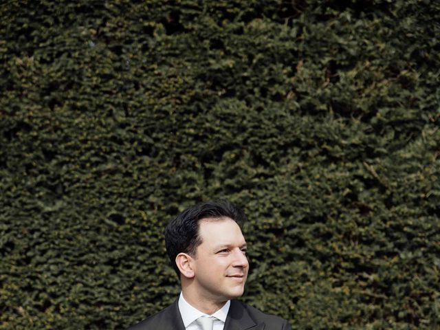 Adolfo and Rodceli's Wedding in Richmond Upon Thames, South West London 15