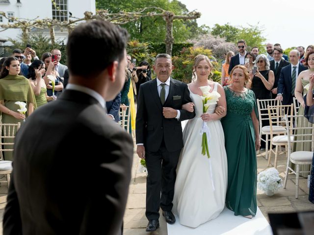 Adolfo and Rodceli's Wedding in Richmond Upon Thames, South West London 26