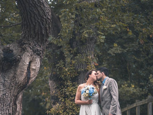 George and Cassey&apos;s Wedding in Horsley, Surrey 5