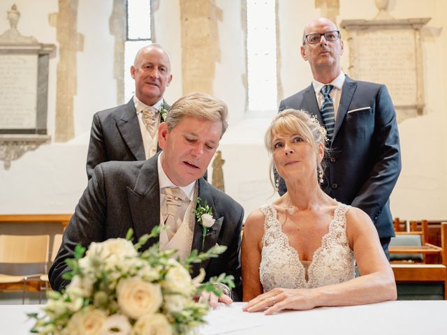 Antony and Sarah&apos;s Wedding in Abingdon, Oxfordshire 19