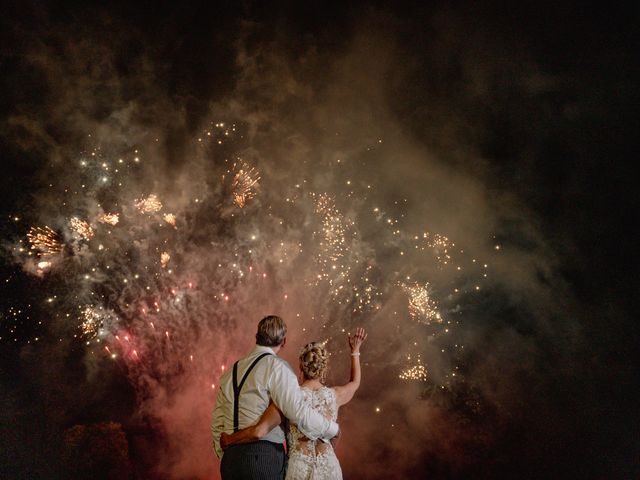 Antony and Sarah&apos;s Wedding in Abingdon, Oxfordshire 38