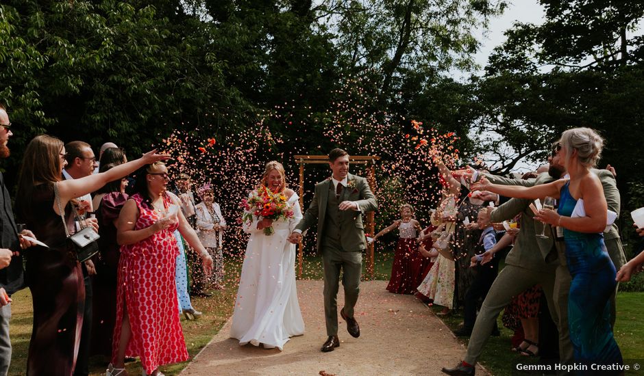 Mike and Jenna's Wedding in Willerby, East Riding of Yorkshire