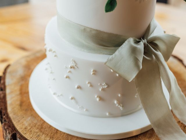 Kieran and Sarah's Wedding in Edinburgh, Lothian &amp; Borders 5