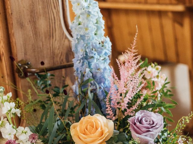 Kieran and Sarah's Wedding in Edinburgh, Lothian &amp; Borders 7