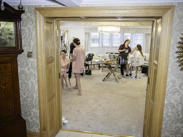 Chris and Jodie's Wedding in Knutsford, Cheshire 11