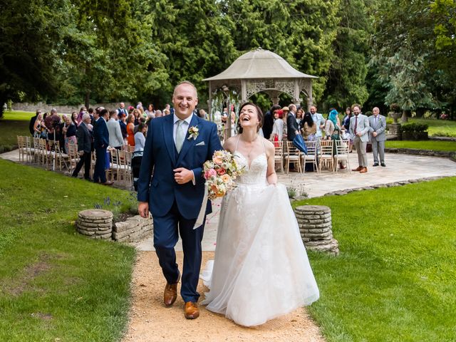 Adam and Gilly&apos;s Wedding in Eastington, Gloucestershire 6