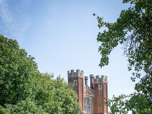 OLIVER and IRIS&apos;s Wedding in Braintree, Essex 11