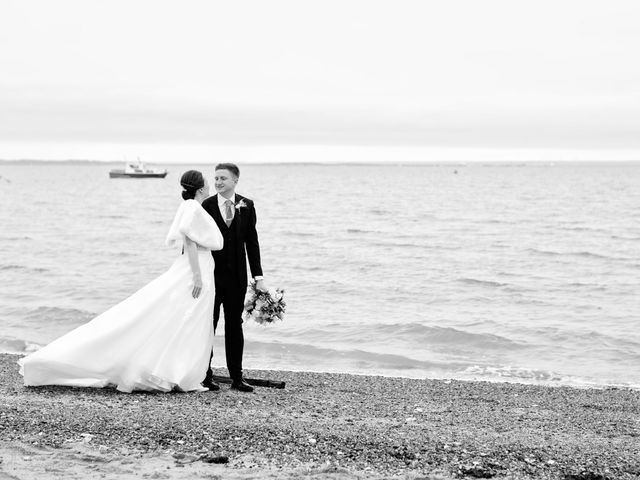 Ben and Vicky&apos;s Wedding in Southend On Sea, Essex 18