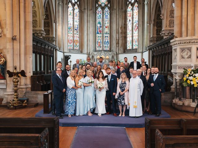 John and Sophie&apos;s Wedding in Stoke Newington, South West London 31
