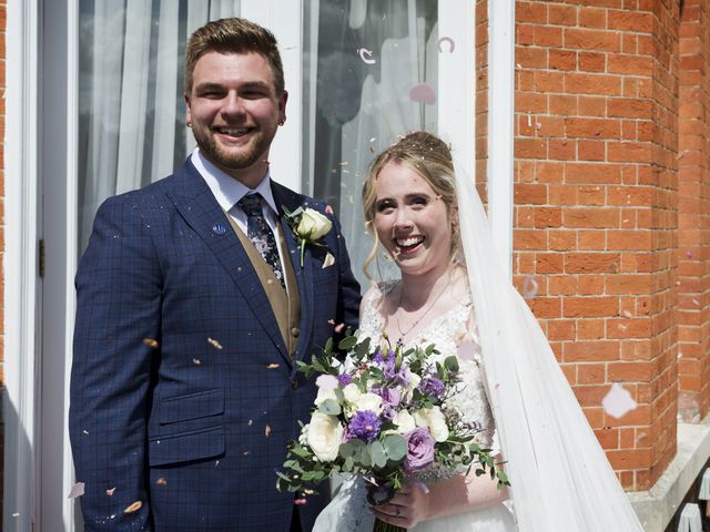 Groom and Bride&apos;s Wedding in Oakley, Hampshire 20