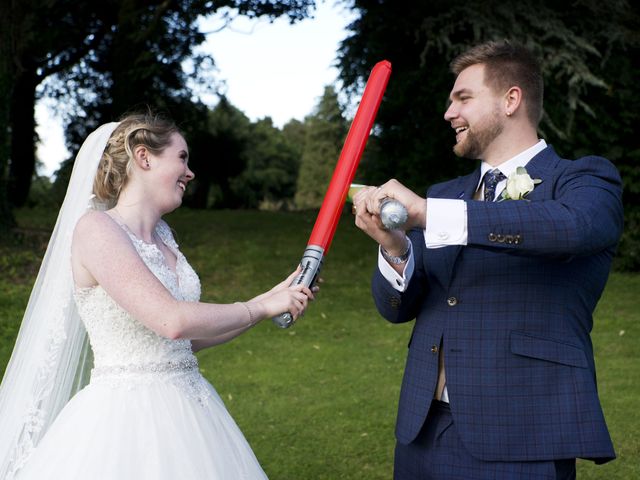 Groom and Bride&apos;s Wedding in Oakley, Hampshire 32