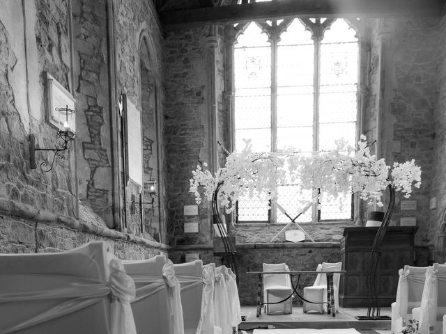 Mark and Danielle's Wedding in Loughborough, Leicestershire 8