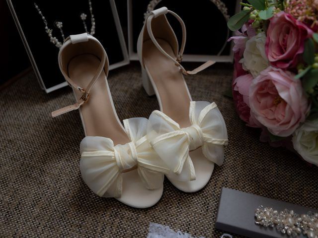 Mark and Danielle's Wedding in Loughborough, Leicestershire 11