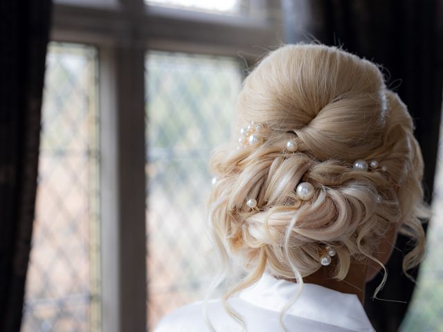 Mark and Danielle's Wedding in Loughborough, Leicestershire 16