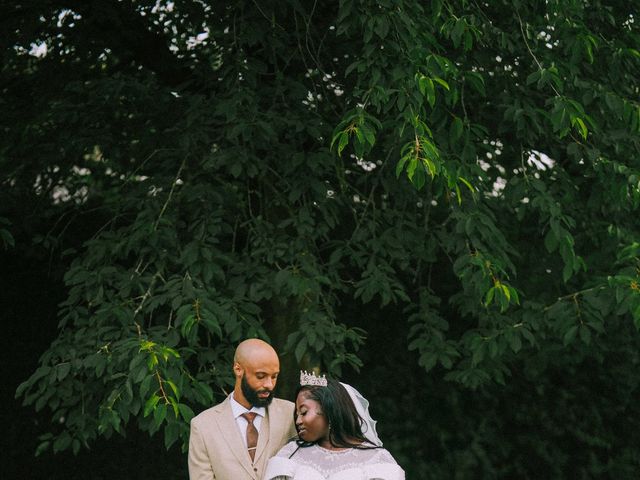 Isaac and Beatriz's Wedding in Chigwell, Essex 4