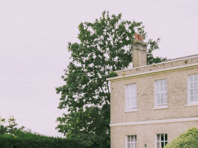 Isaac and Beatriz's Wedding in Chigwell, Essex 6