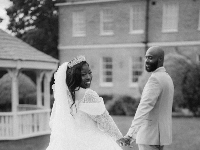 Isaac and Beatriz's Wedding in Chigwell, Essex 11