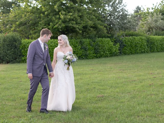 Will and Claire&apos;s Wedding in Milton Keynes, Buckinghamshire 24