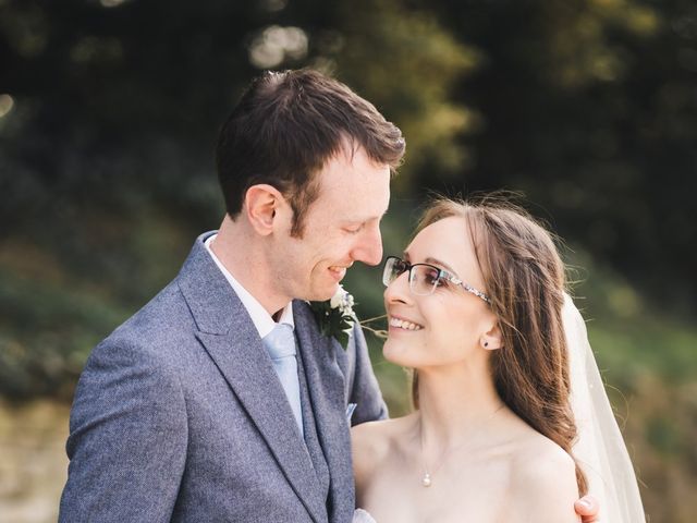 Rebekah and Carl&apos;s Wedding in Stoke Rochford, Lincolnshire 12