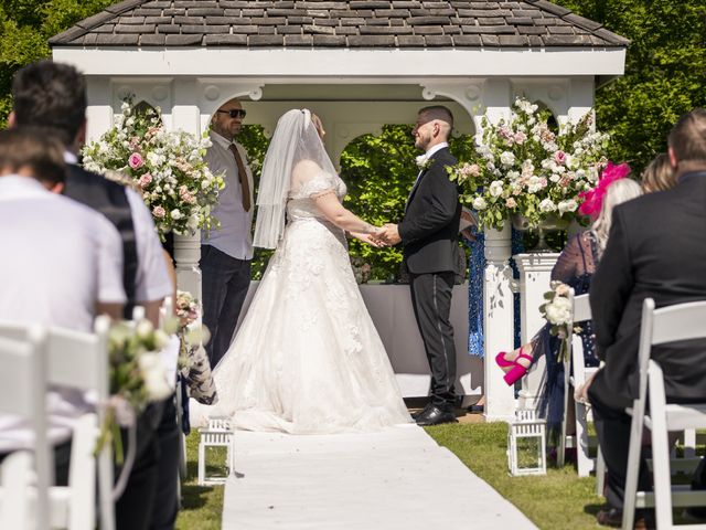 Chelsie and George&apos;s Wedding in Crawley, West Sussex 10