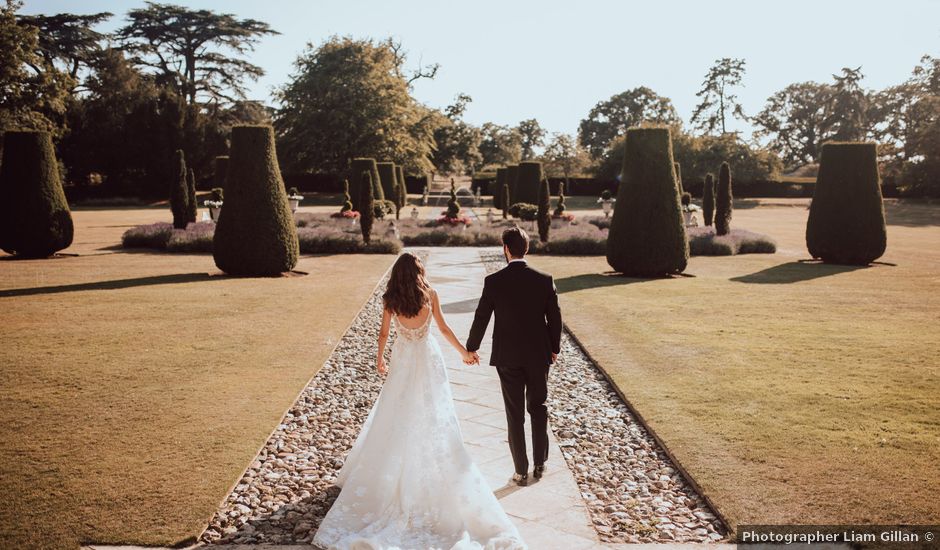 Laura and Jon's Wedding in Bury St Edmunds, Suffolk