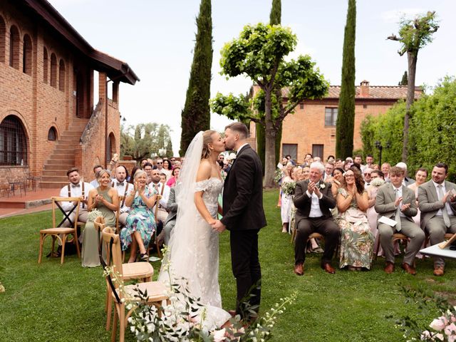 Ben and Francesca's Wedding in Tuscany, Tuscany 22