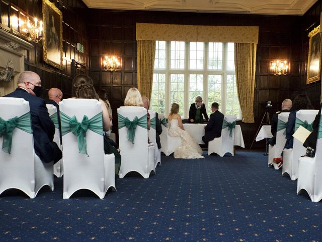 Groom and Bride&apos;s Wedding in Bisham, Berkshire 18