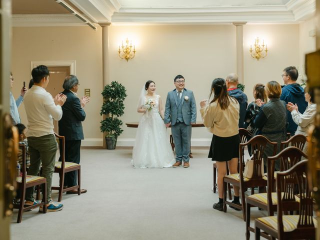 Man and Yuen&apos;s Wedding in Stockport, Greater Manchester 20