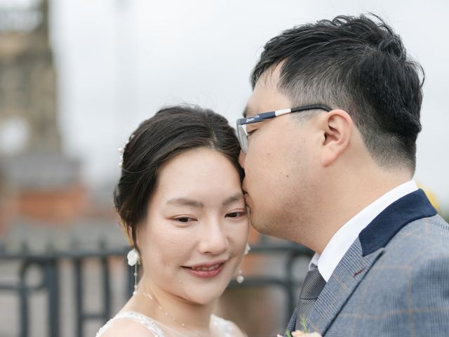 Man and Yuen&apos;s Wedding in Stockport, Greater Manchester 44