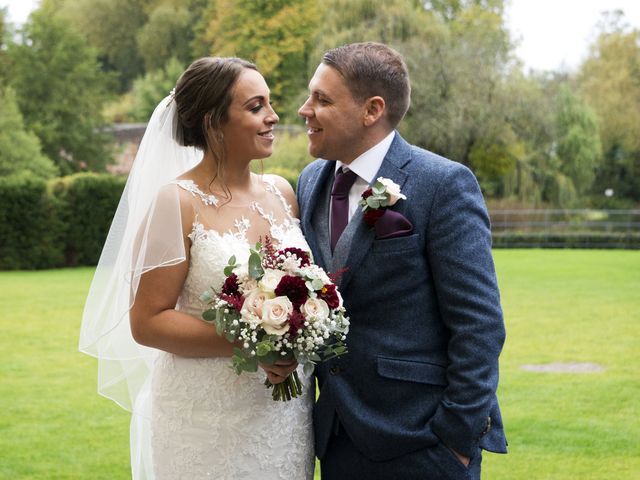 Groom and Bride&apos;s Wedding in Sonning-on-Thames, Berkshire 18