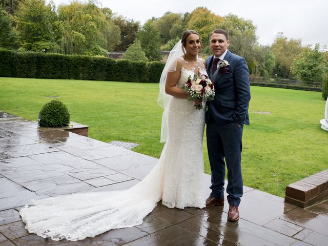 Groom and Bride&apos;s Wedding in Sonning-on-Thames, Berkshire 19