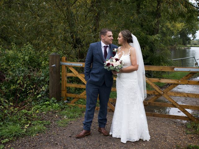 Groom and Bride&apos;s Wedding in Sonning-on-Thames, Berkshire 20