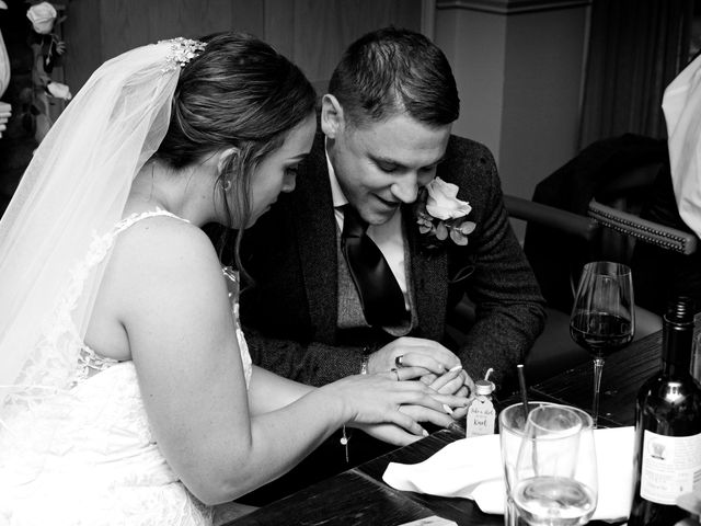 Groom and Bride&apos;s Wedding in Sonning-on-Thames, Berkshire 28