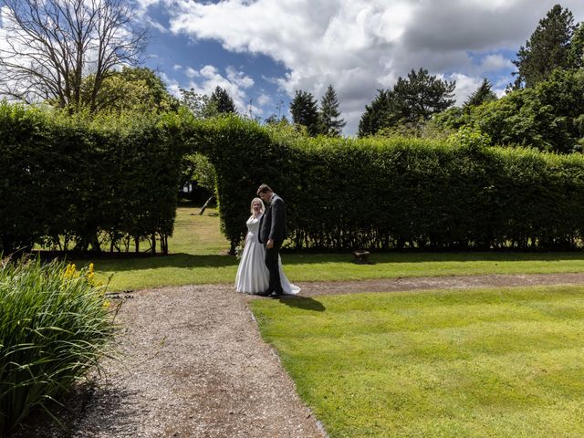 Jamie and Eleanor&apos;s Wedding in Mere, Cheshire 8